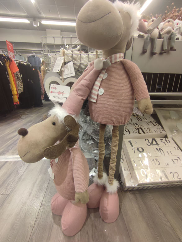 Bożonarodzeniowe ozdoby już w sklepach! Co kupimy w sklepie Tedi czy Kik? [ZDJĘCIA]