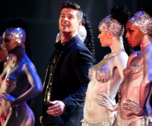MTV Awards - Robin Thicke