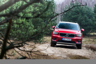 Volvo XC40 D4 AWD AT8 Momentum