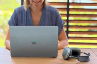 MacBook Air M5. Ten laptop nie musi robić rewolucji, żeby zachwycać