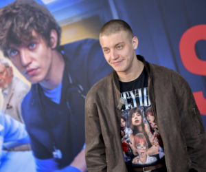 Sebastian Dela - kim jest gwiazdor SOR? Aktor podbił serca widzów