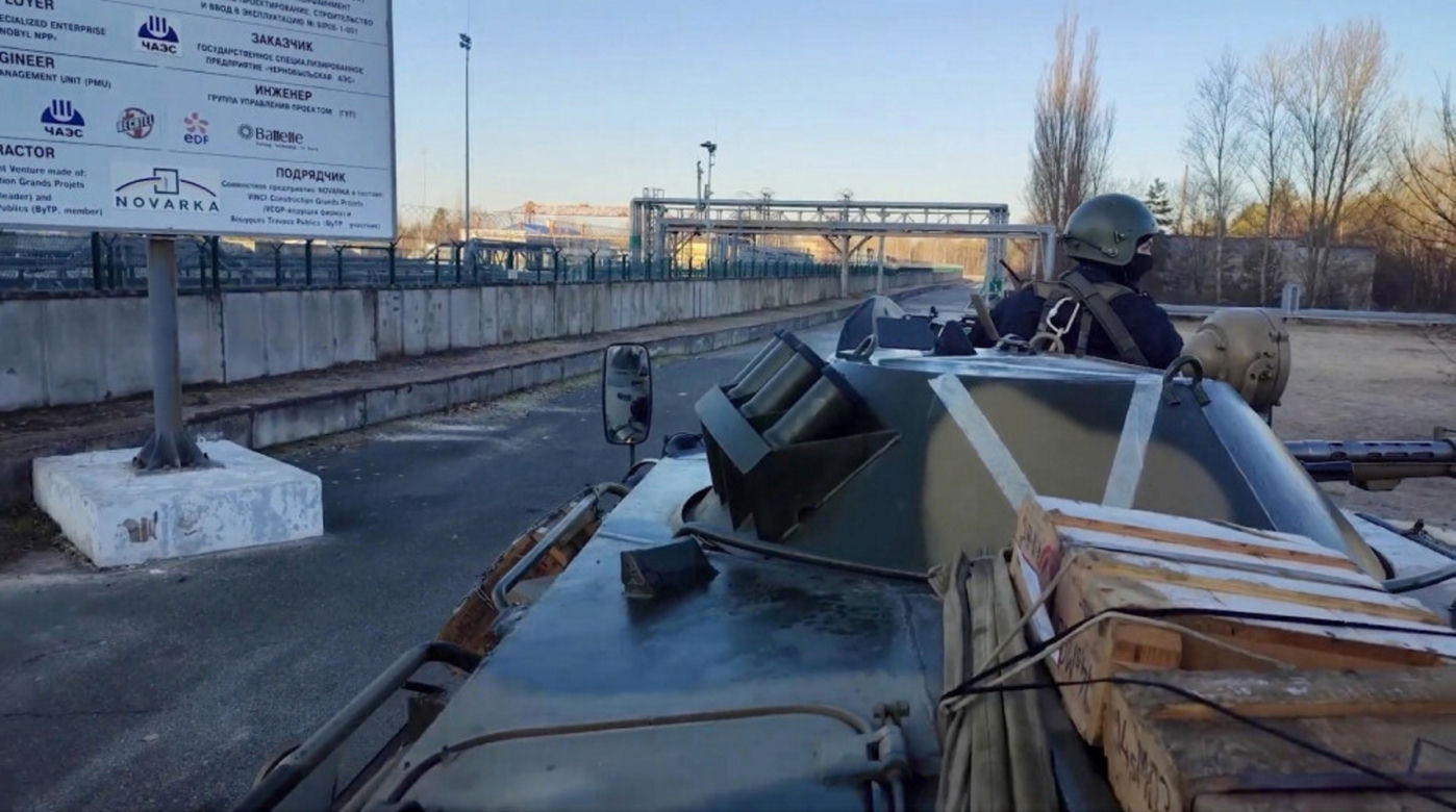 Rosjanie okupujący Czarnobyl z chorobą popromienną. "Fizyka dotyczy każdego, niezależnie od pagonów"