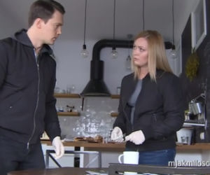 M jak miłość, odcinek 1311, Karski (Krzysztof Kwiatkowski), Maryla (Izabela Kapiasova)