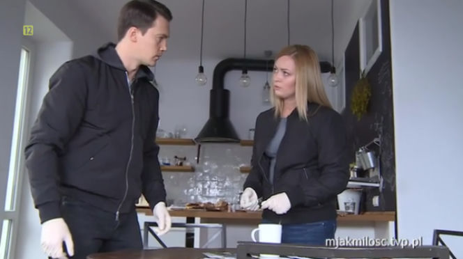 M jak miłość, odcinek 1311, Karski (Krzysztof Kwiatkowski), Maryla (Izabela Kapiasova)