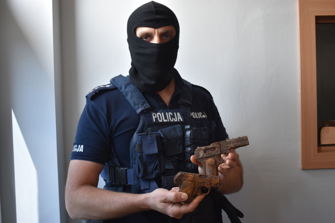 Wielkopolskie. Miał na swojej posesji broń z czasów II wojny światowej. Nawet o tym nie wiedział!