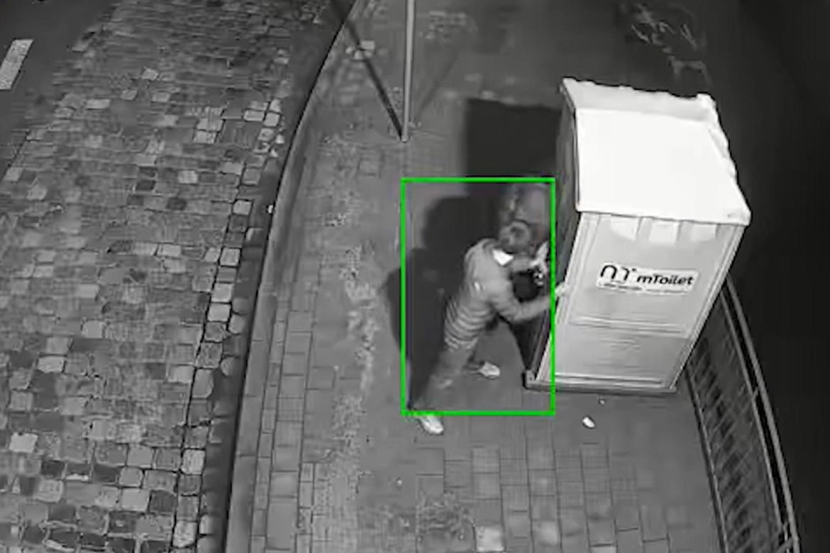 Podpalacze z Wrocławia w rękach policji! To trzej nastolatkowie