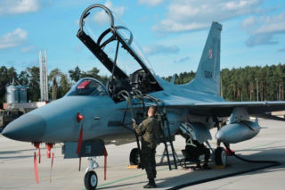 FA-50 działają z Goleniowa. Trwa Czarny Obrońca-26