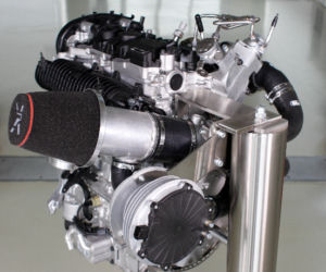 Volvo silnik 2.0 Drive-E 450 KM potrójne turbodoładowanie