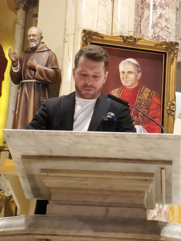 Andrzej Młynarczyk łapie fuchy w Nowym Jorku