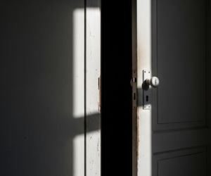 Horror w Będzinie. Jak wnuk mógł latami terroryzować babcię?