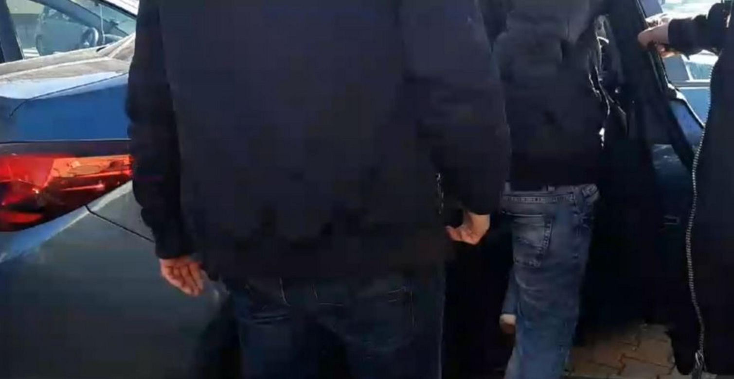  Zatłukł kolegę karniszem. Chwilę wcześniej siłowali się na rękę 