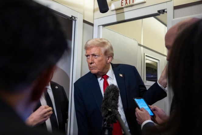 Trump przysnął na oficjalnym spotkaniu! "Jest stary i coraz bardziej to widać"