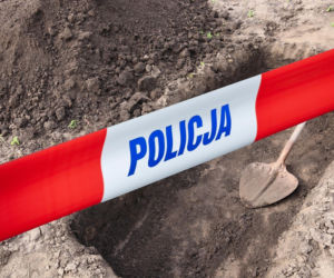 Matka i córka zakopały noworodka żywcem? Szokujące zeznania ujawniają mroczną prawdę!