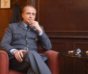 Piotr Adamczyk zjechał ze stawki, by pracować