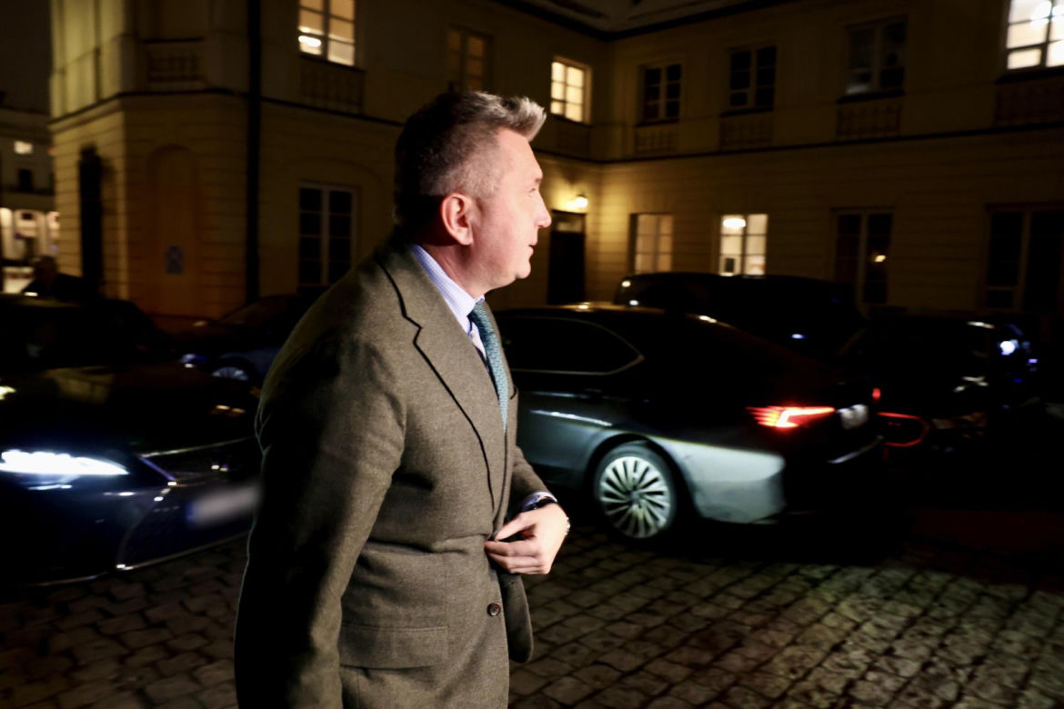 Afera przed IO. Piesiewicz i Małysz przyjechali do ministra sportu