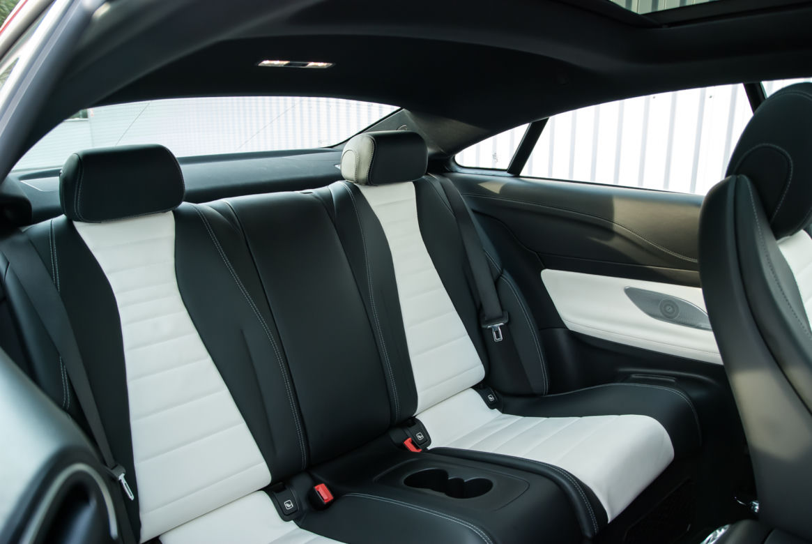 Mercedes-Benz E400 Coupe 4Matic