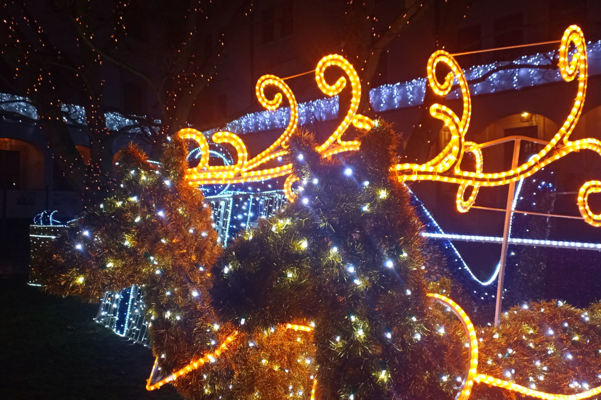 Świąteczne iluminacje na Zamku Książąt Pomorskich w Szczecinie