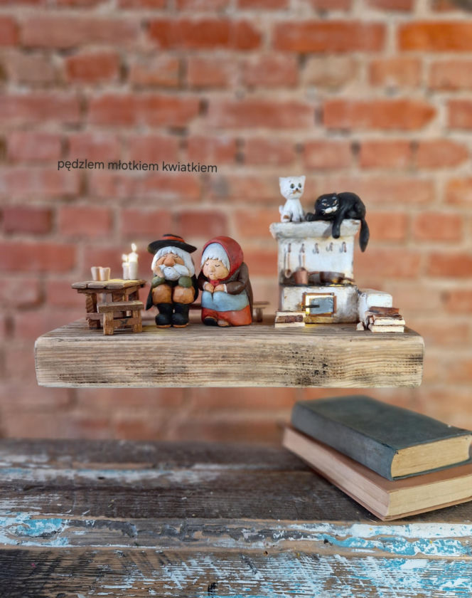 "Pędzlem, młotkiem, kwiatkiem" - bajkowe dzieła Kasi