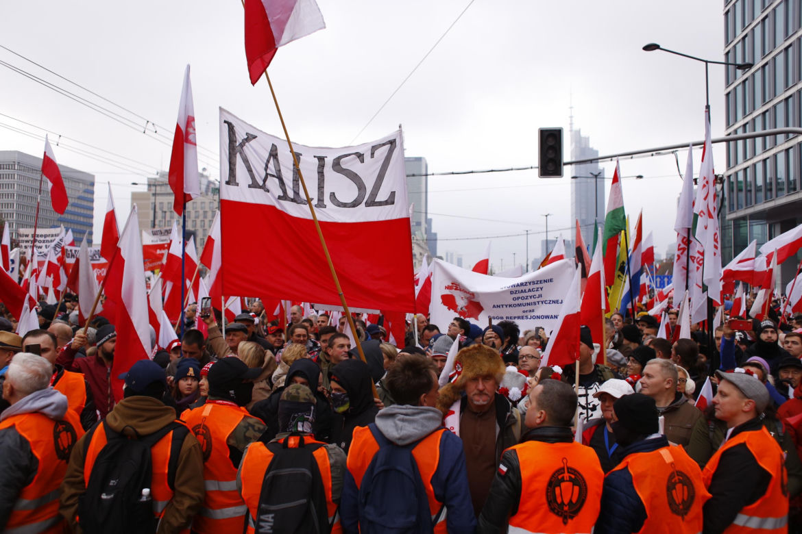 Marsz Niepodległości 2023 Warszawa. ZDJĘCIA. Tak stolica wygląda 11 listopada! GALERIA cz. 2