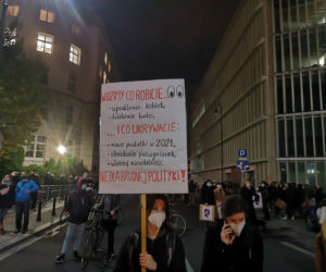 Protesty kobiet 28.10.2020. Polki manifestują w Warszawie