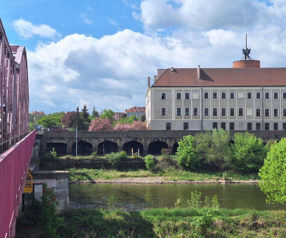 Estakada kolejowa w Głogowie