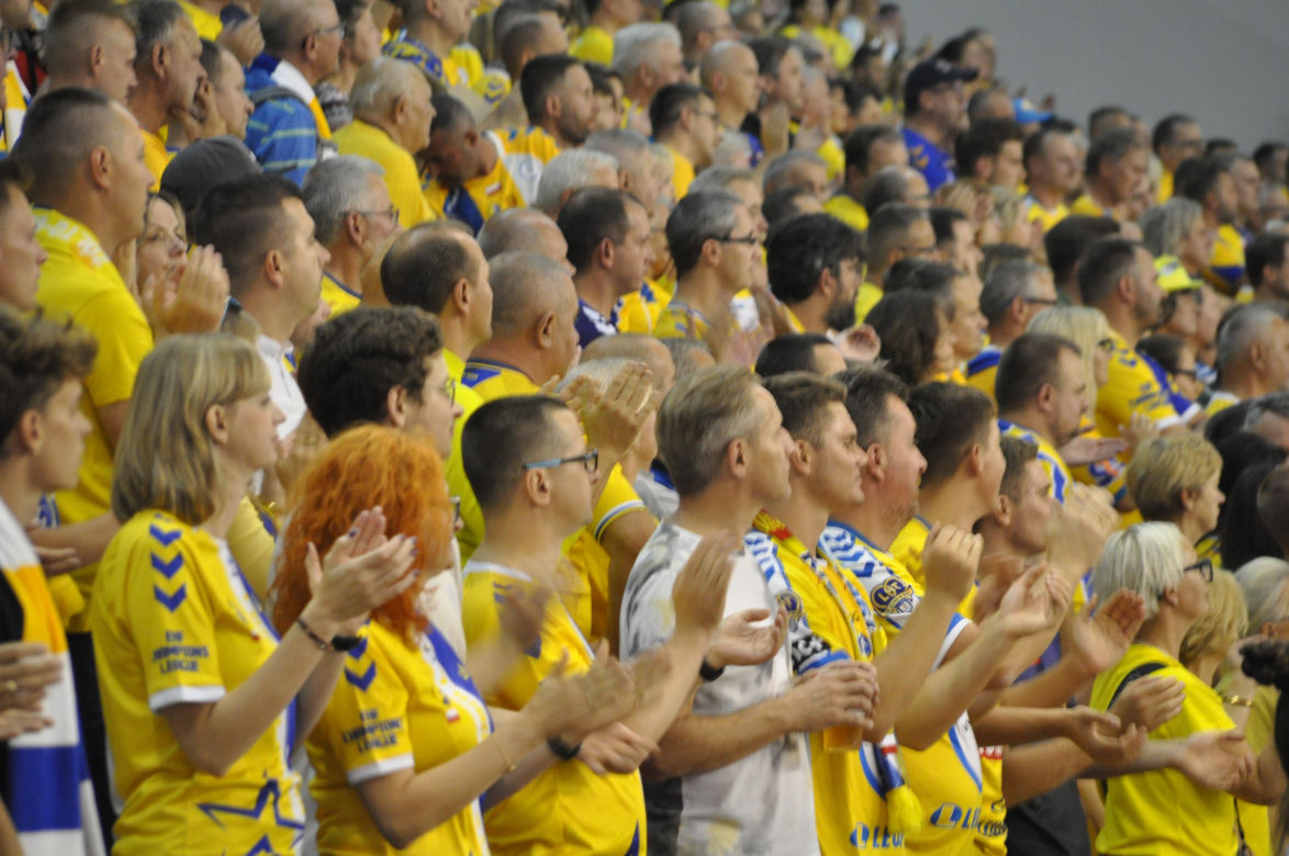 Industria Kielce - Paris Saint-Germain w Lidze Mistrzów. Zobacz zdjęcia kibiców