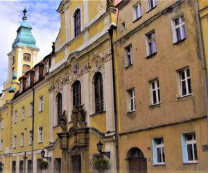 Najpiękniejsze miasteczko na Dolnym Śląsku. AI: Klimat godny małej Pragi