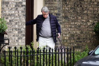 Były ambasador aresztowany, chodzi o Epsteina. Kim jest Mandelson?