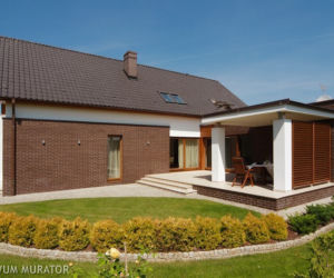 Brązowy dach