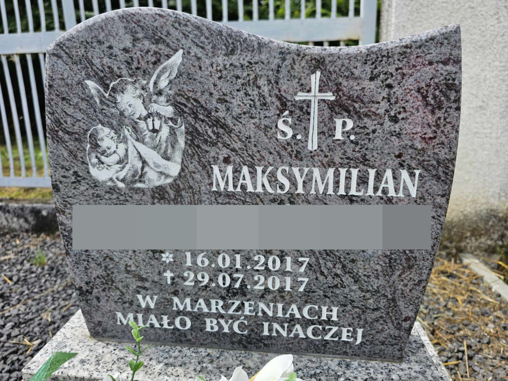 Podkarpackie. Maksiu miał tylko 6 miesięcy, kiedy został zamordowany. Grób chłopca [GALERIA]