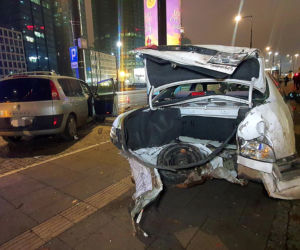 Wielka kraksa w centrum Warszawy