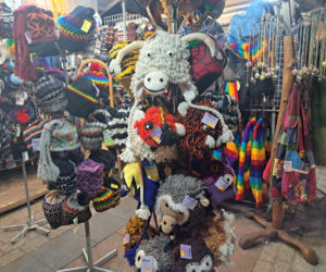 Jarmark Bożonarodzeniowy na Rynku Głównym w Krakowie 2025. Oferta wystawców