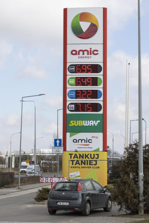 Ceny paliw we Wrocławiu. Eksperci nie mają złudzeń, wkrótce benzyna będzie po 8 zł