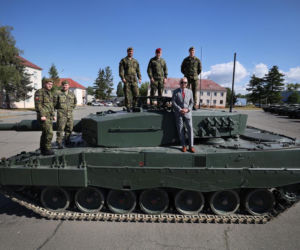Koniec ery T-72 w Czechach. 42 czołgi Leopard 2A4 w komplecie