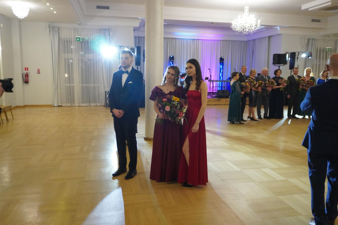 Studniówka 2025 2 Liceum Ogólnokształcącego im. płk. Leopolda Lisa-Kuli w Rzeszowie