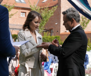 Pierwsza miłość. Melka (Ewa Jakubowicz), Łukasz (Jan Wieczorkowski) - ślub
