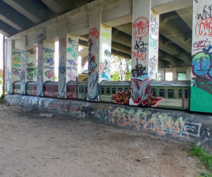 Trójwymiarowy mural przypomina o dawnej świetności linii kolejowej do Polic