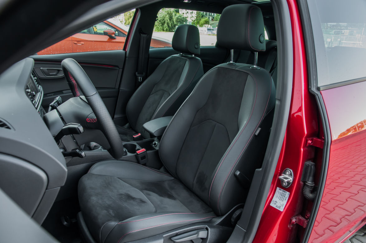 Seat Leon FR - wnętrze