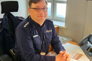 Kierowca potrzebował natychmiastowej pomocy. Dyżurny stanął na wysokości zadania