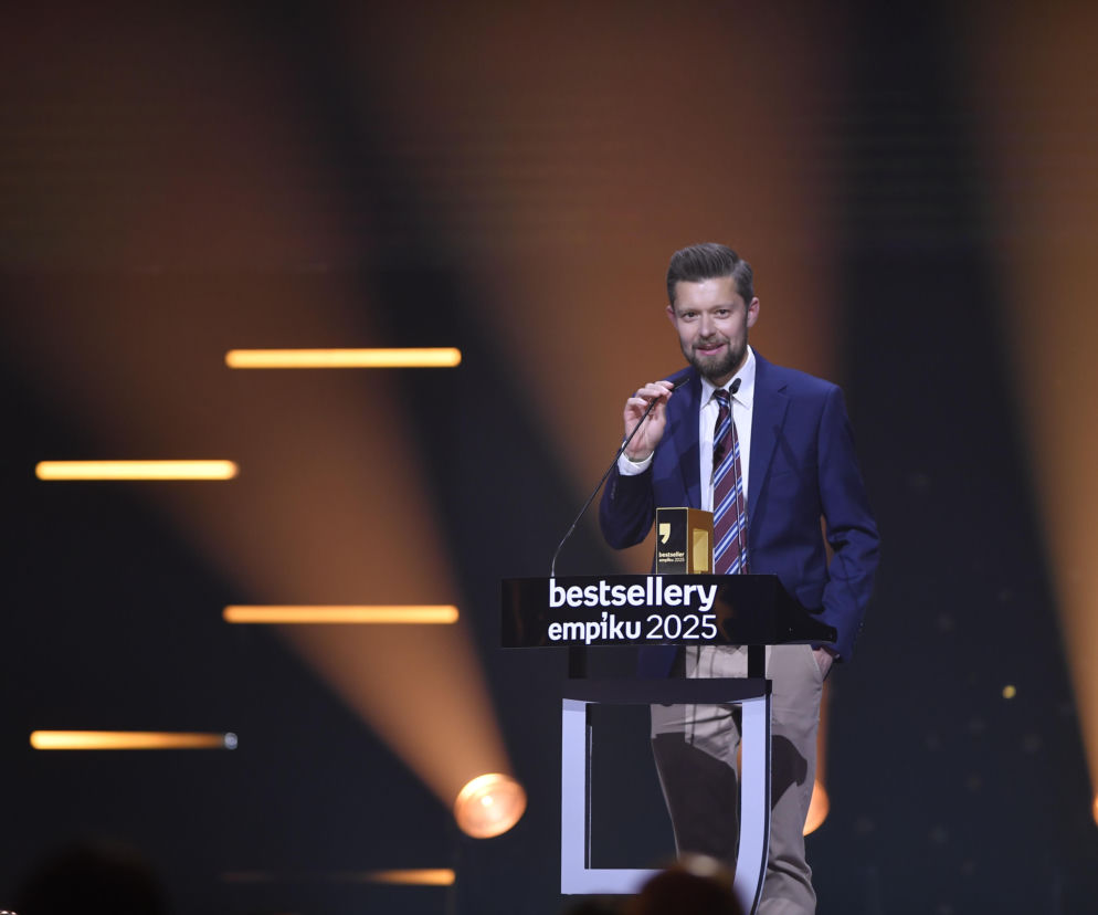 Podsiadło i Sochacka, Mróz, Pezet i Smarzowski ze statuetkami Bestsellerów Empiku 2025! Znamy wszystkich laureatów