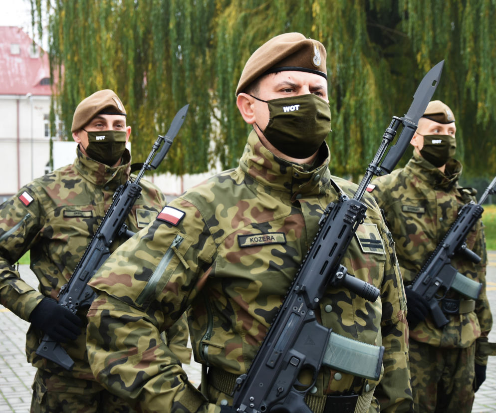 Kolejni świętokrzyscy terytorialsi złożyli przysięgę. Zobacz zdjęcia