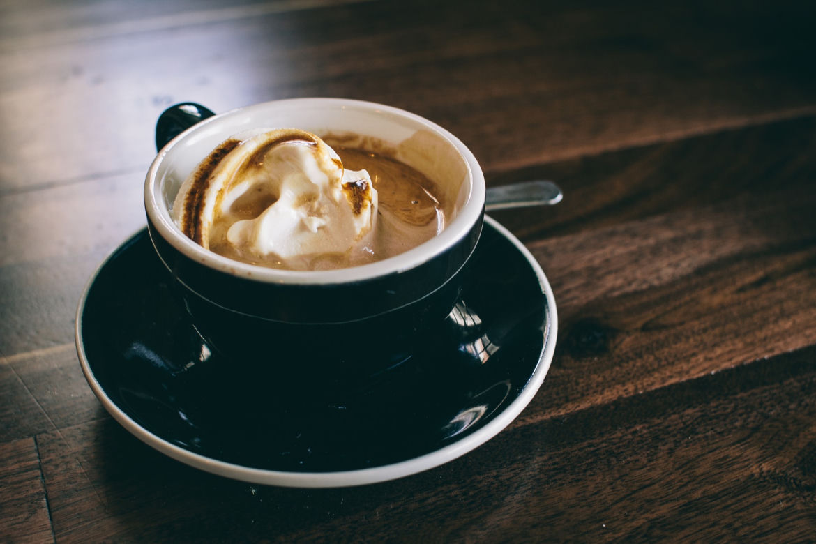 2. Baristacja - Kawiarnio Piekarnia