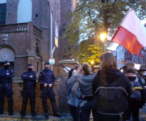 Kolejny czarny spacer w Toruniu