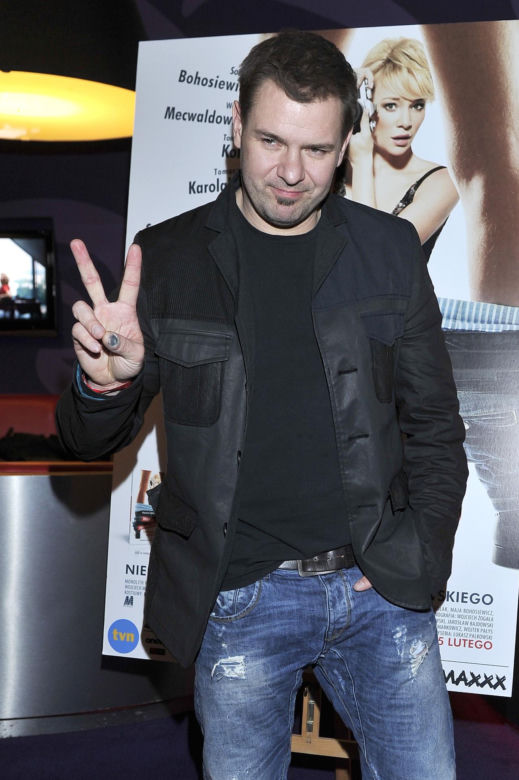 Tomasz Karolak na archiwalnych zdjęciach. Tak wyglądał na początku kariery