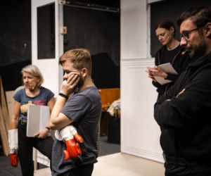 Przygotowania spektaklu Legendy ziemi świętokrzyskiej w Teatrze Kubuś w Kielcach