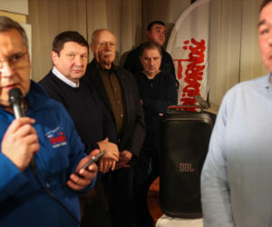 Kolejny dzień protestu w kopani Silesia. Pod ziemią przebywa 21 górników. Będzie porozumienie? [GALERIA]