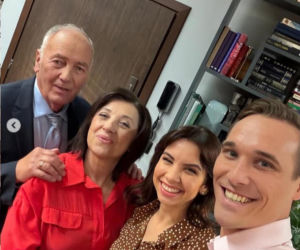 M jak miłość nowy sezon na planie. Iwona (Hanna Śleszyńska), Jerzy Argasiński (Karol Strasburger), Aneta (llona Janyst), Olek (Maurycy Popiel)