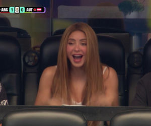 Shakira zaatakowana na meczu Argentyna - Austria