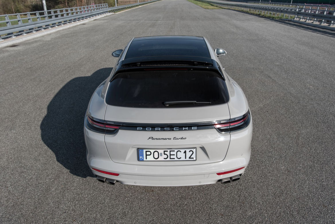 Porsche Panamera Turbo Sport Turismo 4.0 V8 550 KM