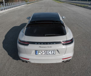 Porsche Panamera Turbo Sport Turismo 4.0 V8 550 KM